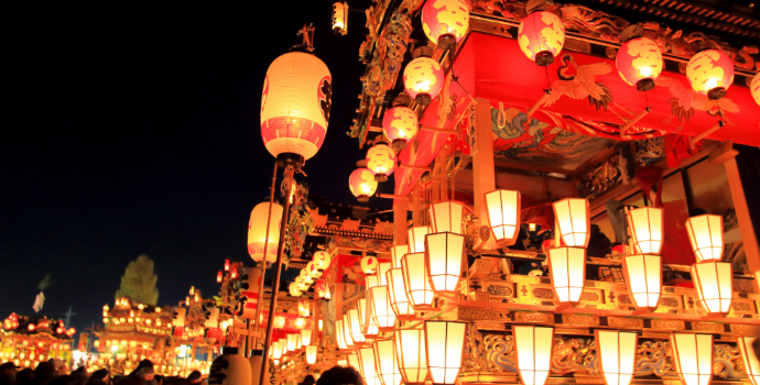 Are there any winter festivals or light-up events near Tokyo that can be visited for a day？